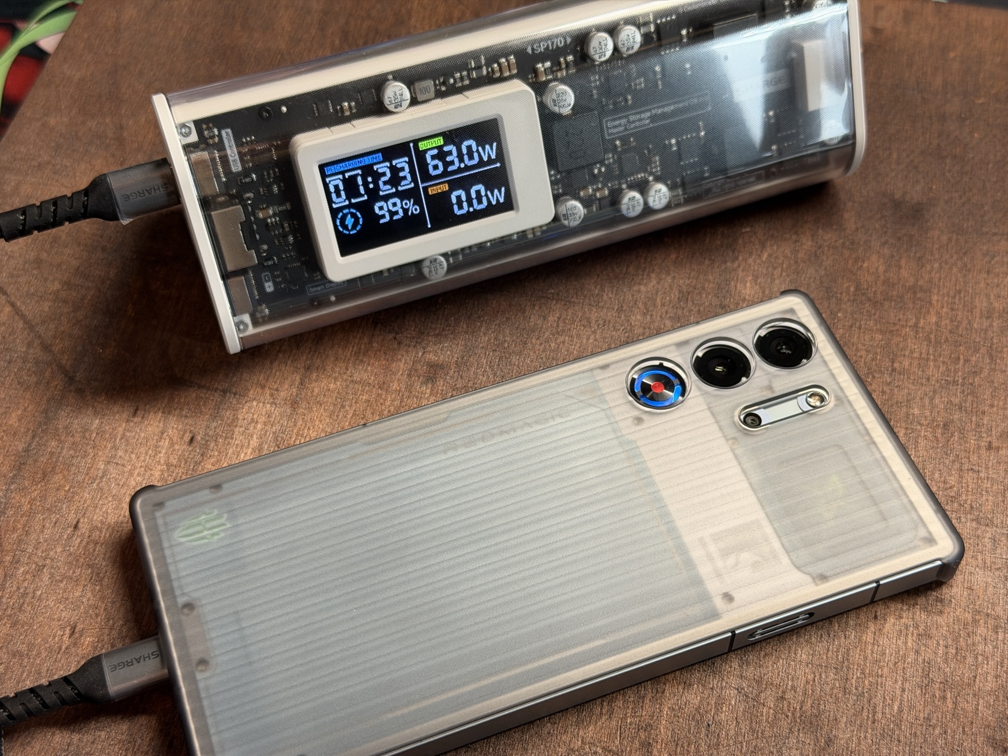 ノートPC対応のモバイルバッテリー SHARGEEK 170Wをレビュー！170W出力