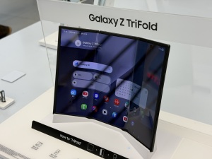 韓国でGalaxy S24 Ultraと「ブルーアーカイブ」のコラボバージョンが